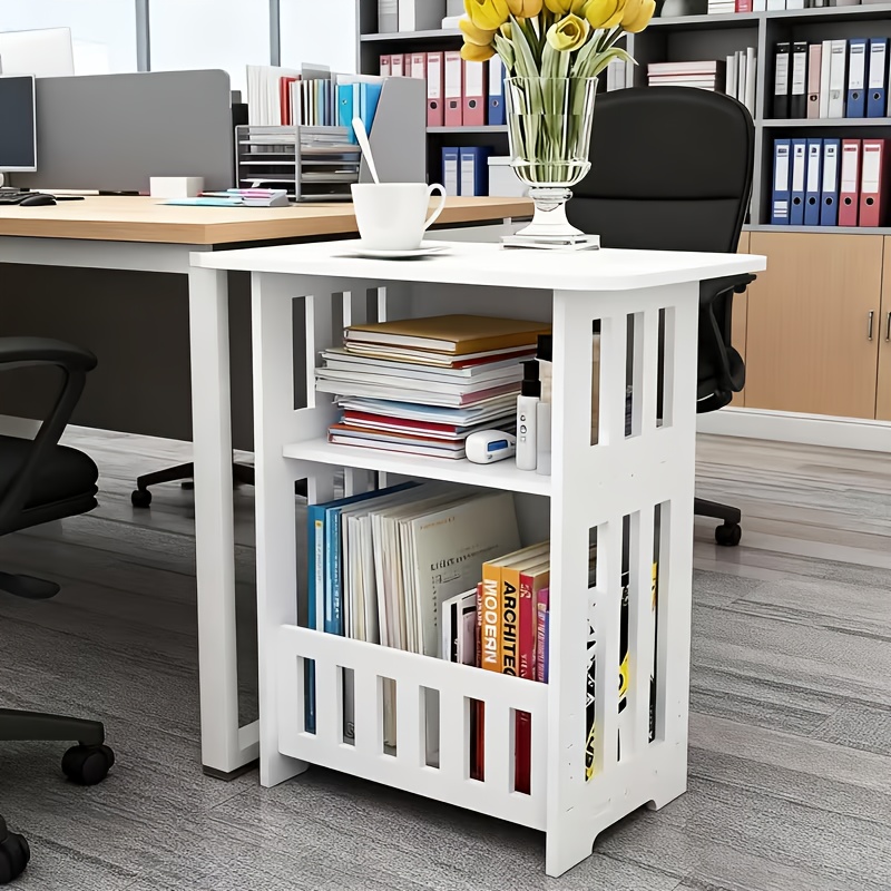 Home Office With Bookshelves - Étagère de rangement chic de style
