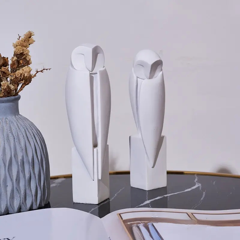Home Office With Bookshelves - Statue de hibou minimaliste, Sculpture d'animaux,