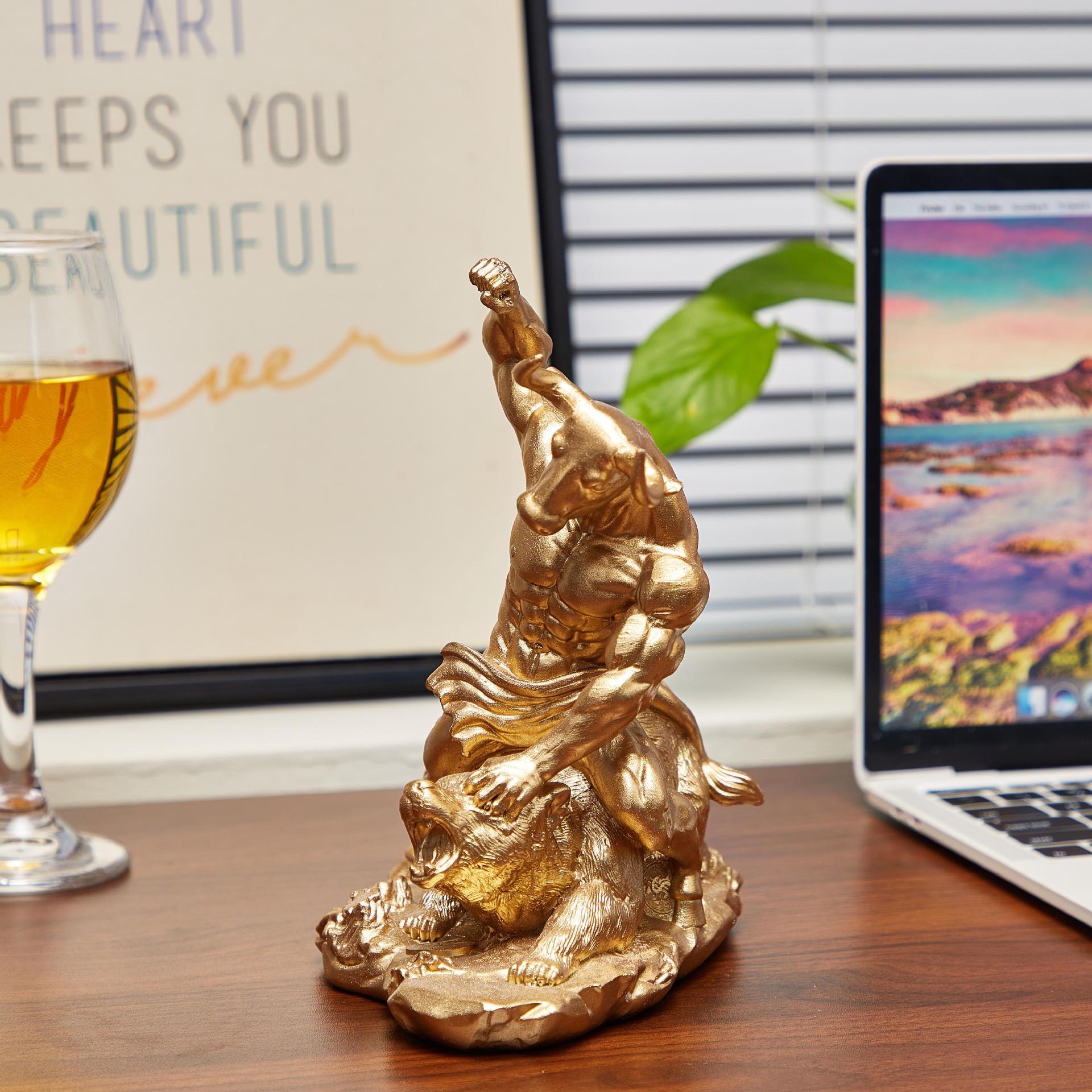 Statue de combat taureau-ours  - Home Office With Bookshelves avis et prix